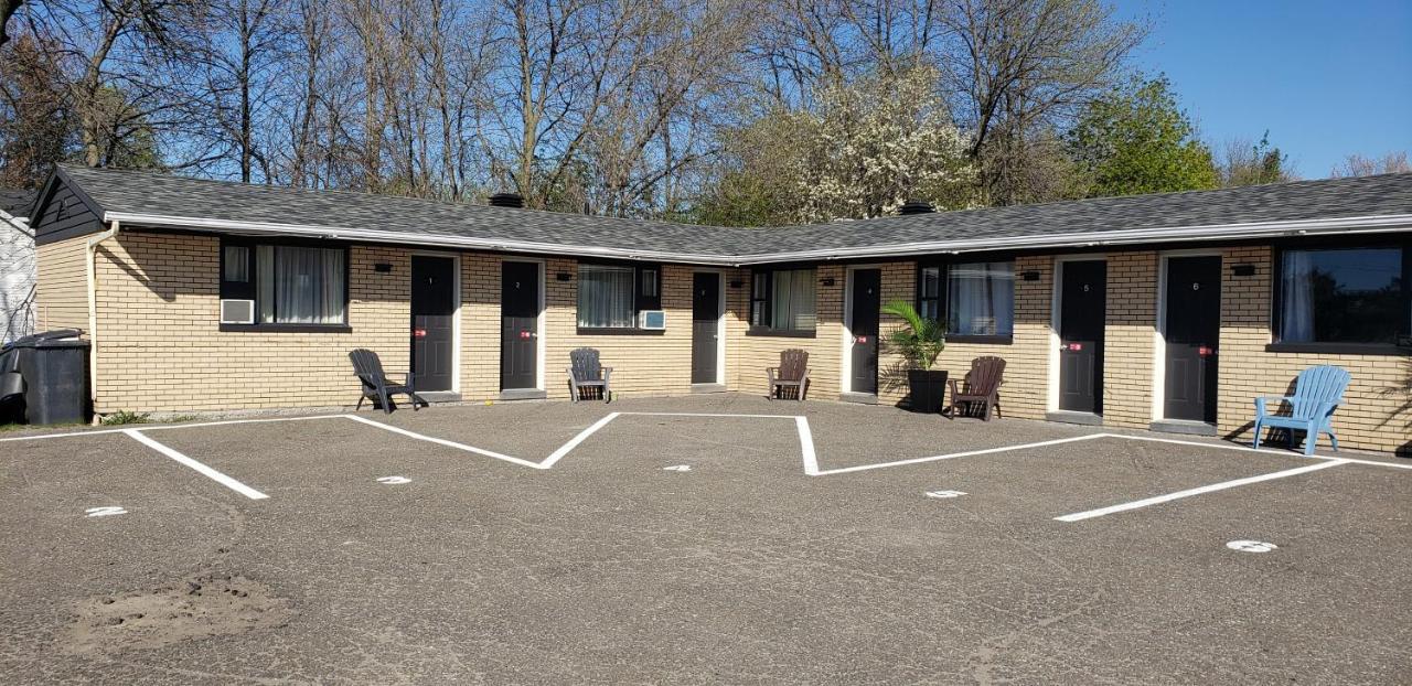 Motel Lévis Екстериор снимка